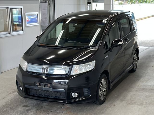 1190 Honda Freed spike GP3 2013 г. (KCAA Minami Kyushu)